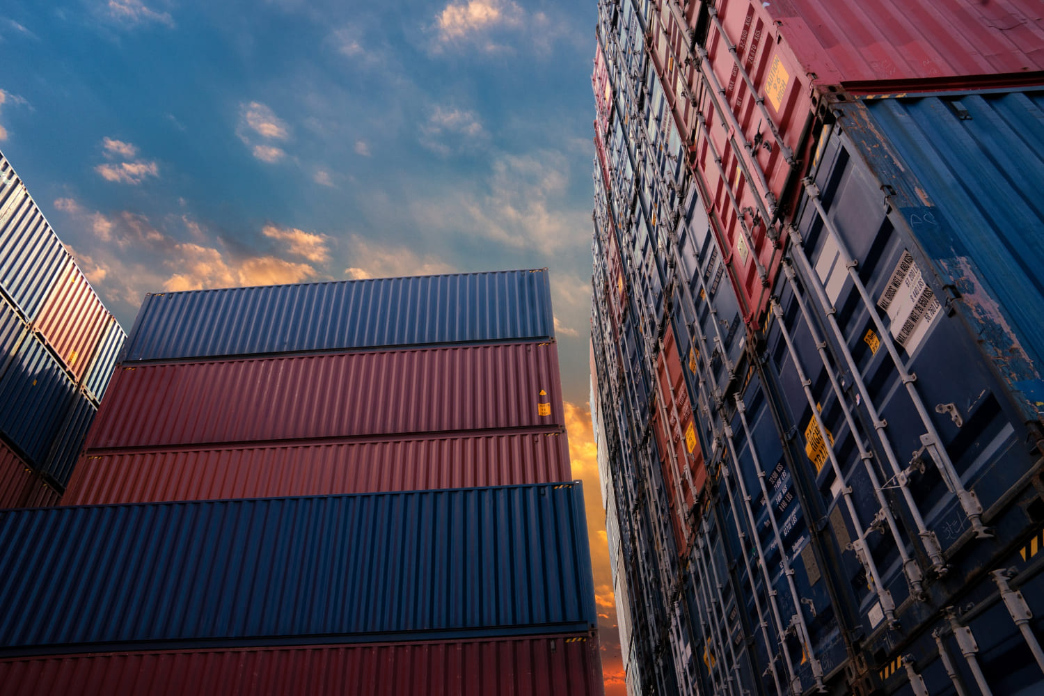 Air import to the United States