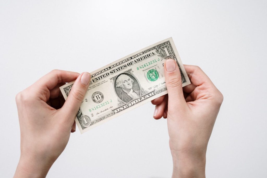 Hidden Costs in US Exports: How to Avoid Demurrage, Detention, and Storage Fees